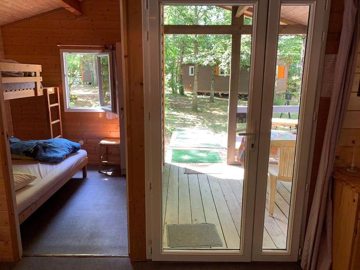 Camping pour 7 personnes, avec sauna et terrasse ainsi que jacuzzi et jardin dans Nièvre - 4