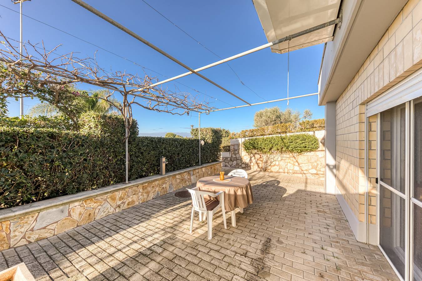 Appartamento intero, Appartamento 'Residence Margherita - Ibisco' con vista mare, Wi-Fi e aria condizionata in Ugento, Golfo di Taranto