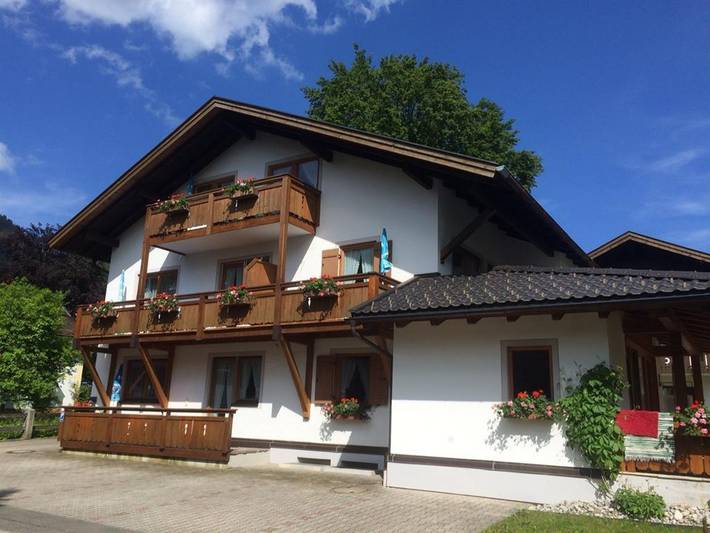 Ferienwohnung für 4 Personen, mit Balkon in Ettal