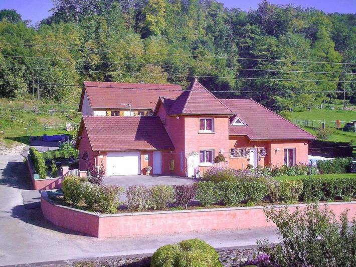 Chambre d’hôte pour 2 personnes, avec vue ainsi que piscine et jardin
