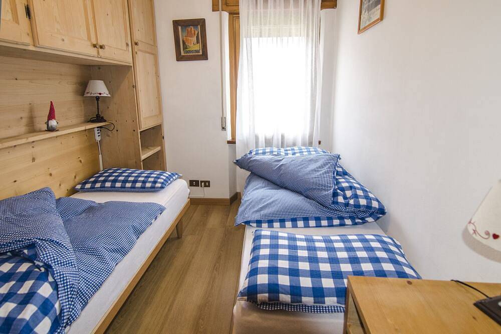 Appartamento intero, Ciasa Nina: relax in montagna in San Vito di Cadore, Dolomiti Superski