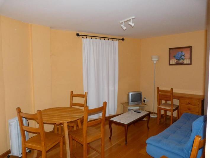 Casa rural para 3 personas, con Balcón y Vistas en Torrebaja - 3