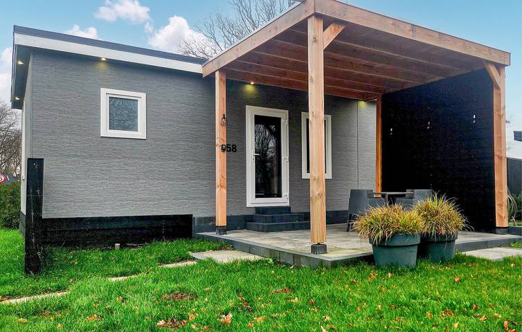 Ferienhaus für 4 Personen, mit Terrasse und Garten