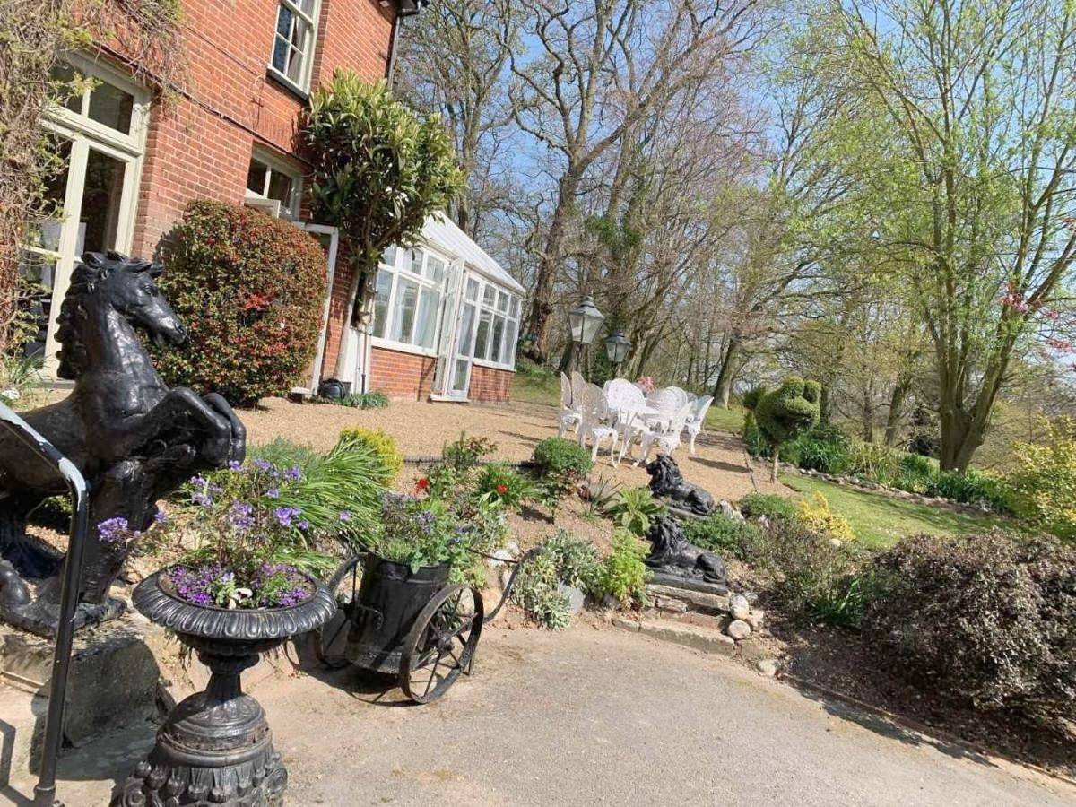 Scarborough Hill Country Inn in North Walsham, Norfolk
