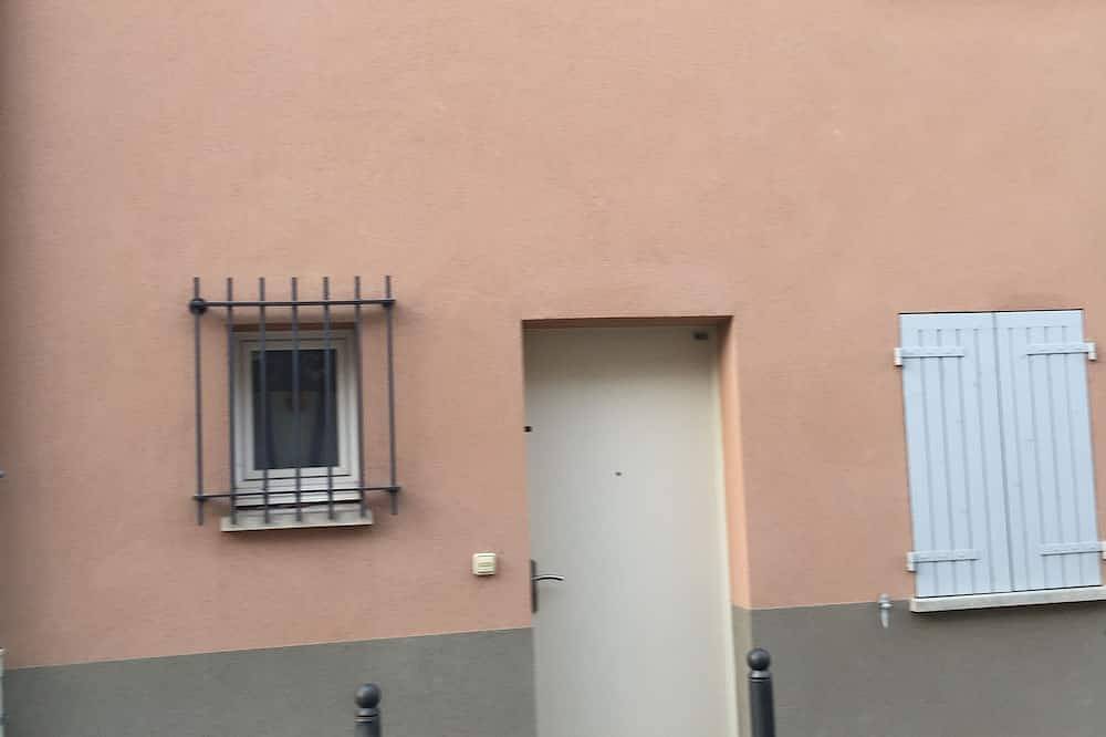Town house in Saint-Zacharie, Mediterranean Coast (France)