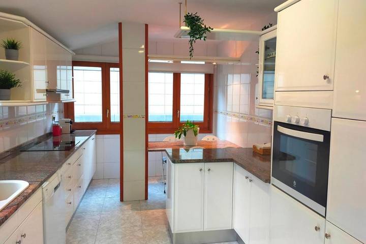 Gîte pour 8 personnes, avec vue et balcon dans Escaldes-Engordany - 2