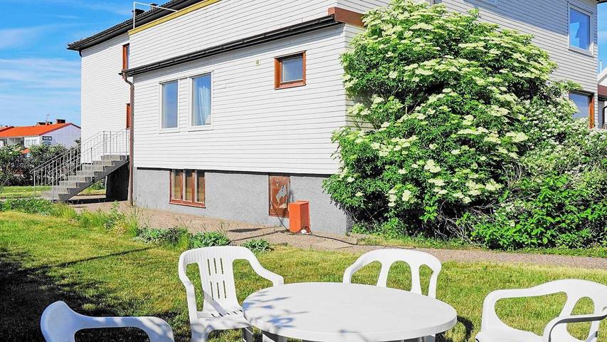 Ferienhaus für 8 Personen, mit Garten in Tjörn