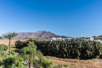 Vacation Rental for 6 Guests in Albayt Costa Galera Country Club, Estepona, Picture 3