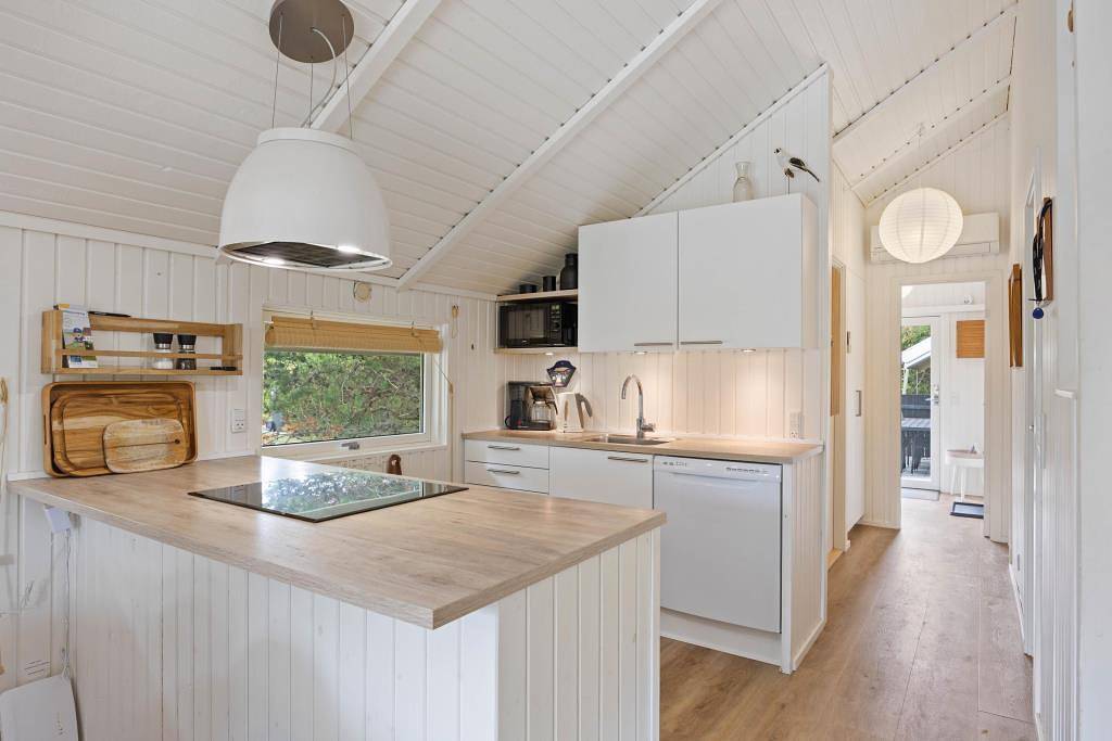 Einladendes, renoviertes Ferienhaus in der Nähe von Hvide Sande in Nørre Lyngvig, Hvide Sande