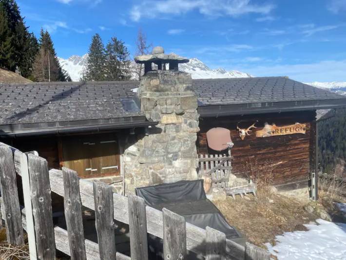 Ganze Ferienwohnung, Maiensäss Refugi, Val Sumvitg - 3 Zimmer Maiensäss für max. 6 Pers. in Sumvitg, Alpenarena