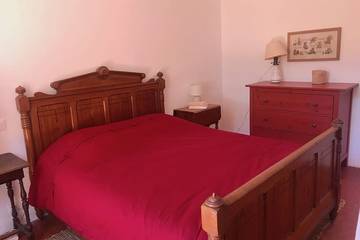 Villa für 8 Personen in La Madrague, Hyeres, Bild 1