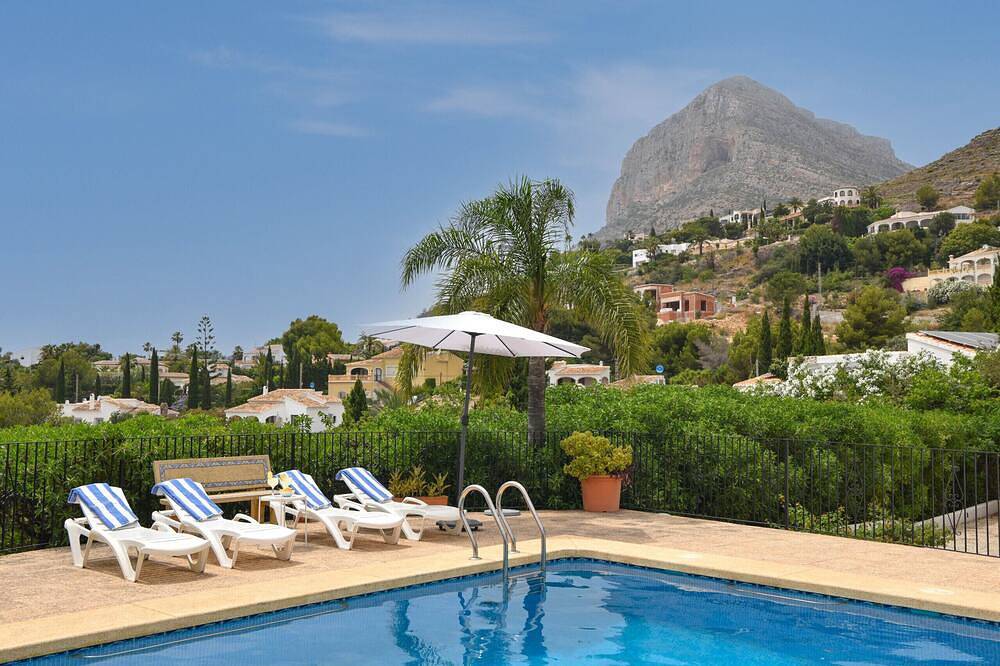 Casa vacanza a Jávea a partire da 183€ a notte