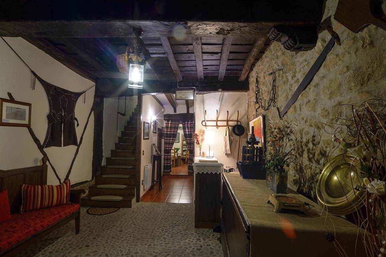 Apartamento entero, One-Bedroom Apartment (2-4 Adults) in Tornavacas, Valle del Jerte