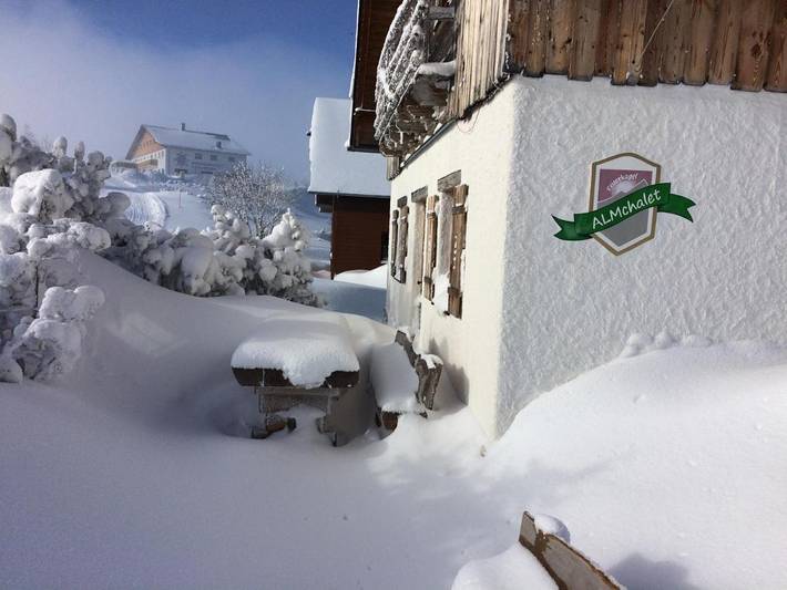 Chalet für 13 Personen, mit Seeblick und Sauna sowie Ausblick und Garten im Salzkammergut - 4