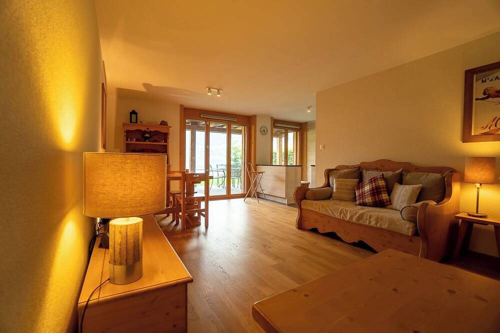 Ganze Wohnung, Die Wohnung befindet sich 150m vom Place de la Barboleuse in Gryon entfernt und ist in der Nähe alle in Gryon, Alpes Vaudoises