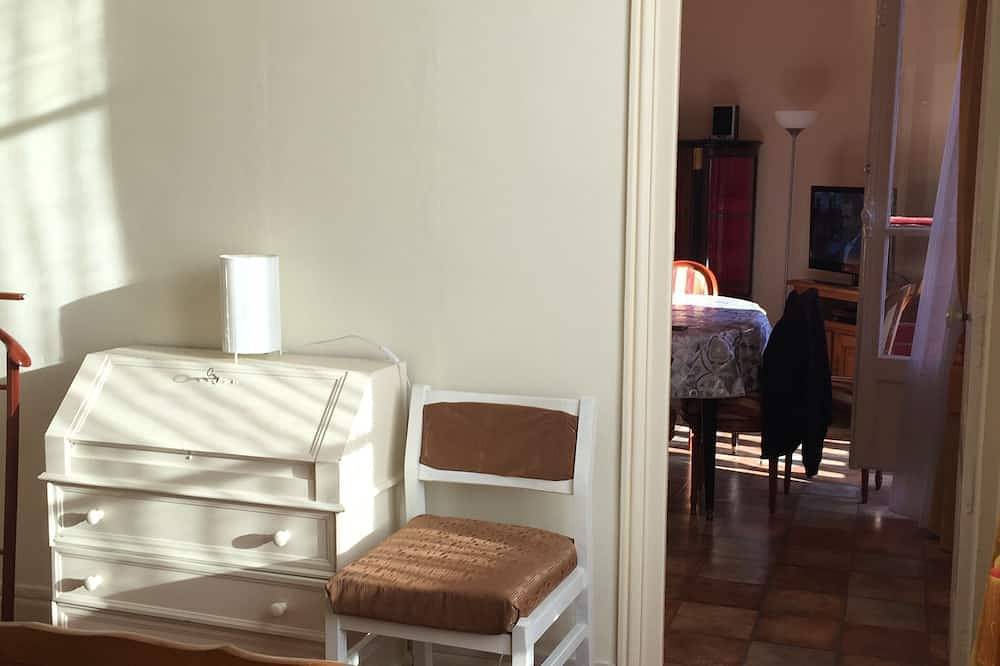 Entire apartment, Apartment Residence du Lac in Bagnoles-de-l'Orne, Parc naturel régional Normandie-Maine