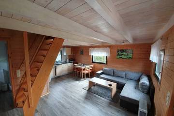 Ferienhaus für 12 Personen, mit Garten in Userin