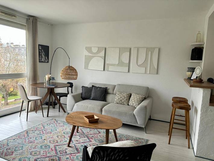 Gîte pour 2 personnes, avec vue dans Gare De Troyes