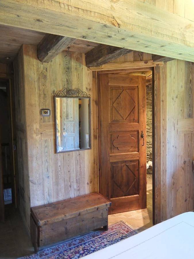 Location de vacances pour 2 personnes, avec sauna ainsi que jacuzzi et jardin dans Brusson - 4