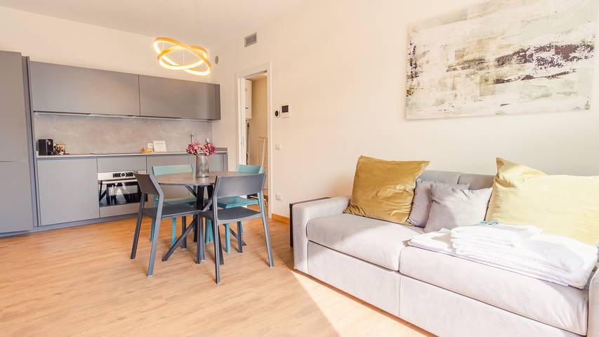 Gîte pour 3 personnes, avec piscine et jardin, animaux acceptés à Padenghe sul Garda - 2