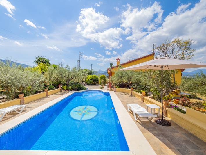 Gîte pour 8 personnes, avec jardin et terrasse à Alhaurín el Grande - 4
