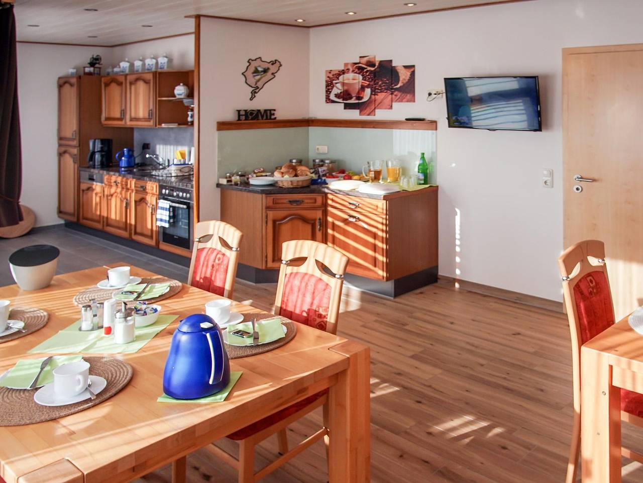 Gästezimmer u. Ferienwohnung Irene - Doppelzimmer Dusche/Wc "Grüne Hölle" in Kottenborn, Osteifel