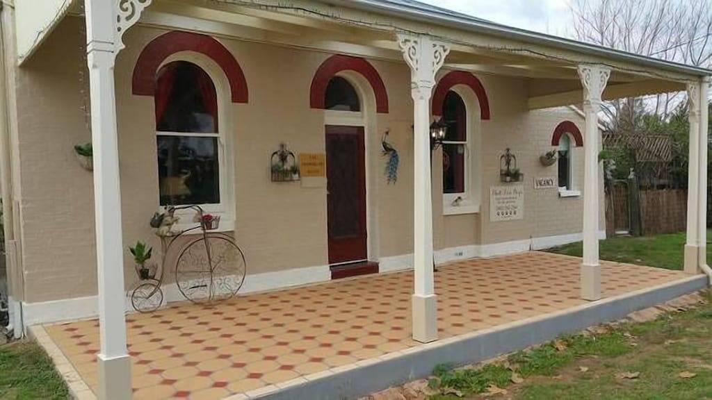 Bed And Breakfast for 3 People in Rutherglen, Victoria
