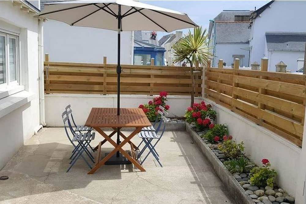 3* vacation home by the sea in Treffiagat, Region de Quimper