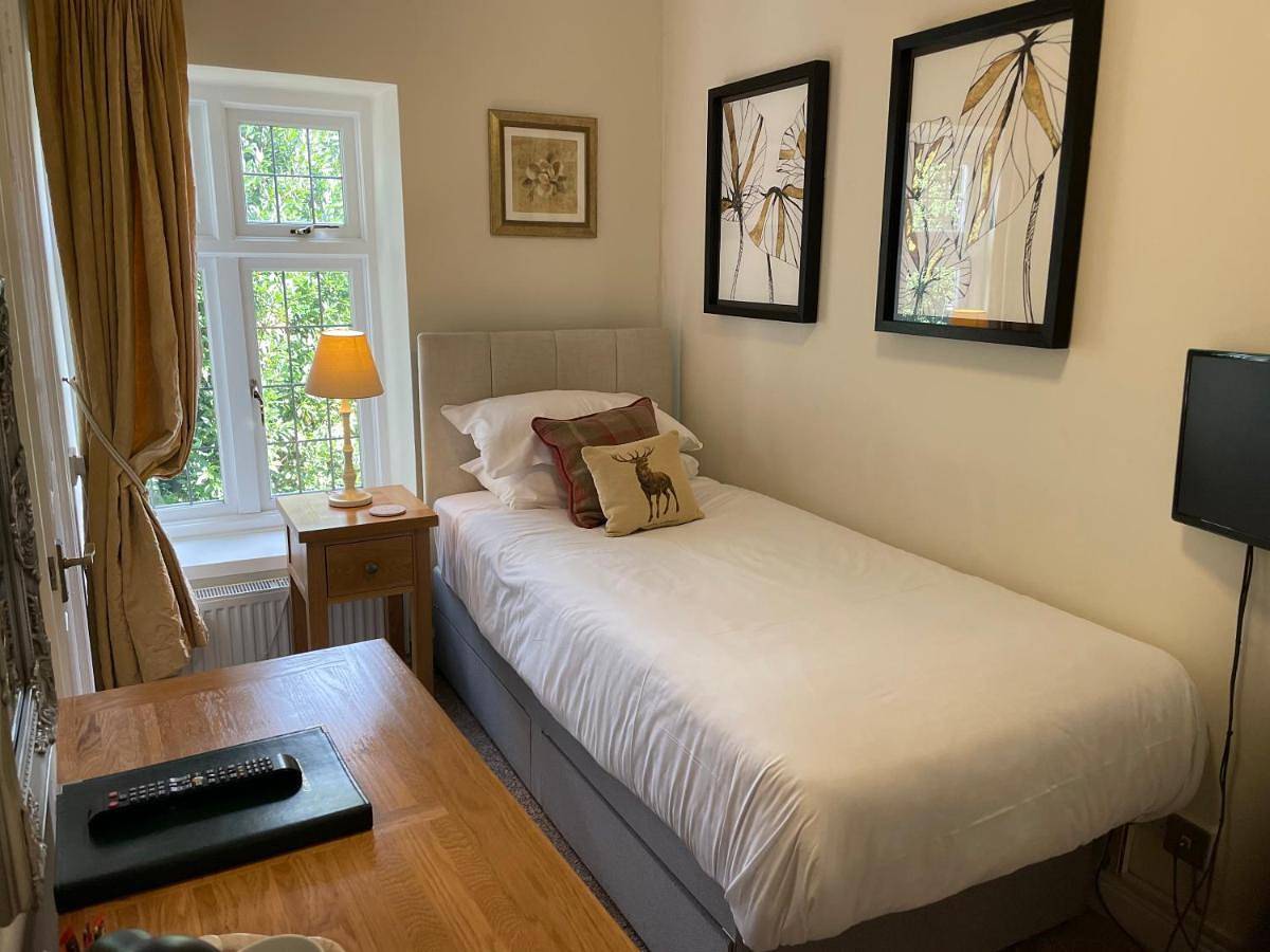 Easington Guest House in Banbury, Oxfordshire