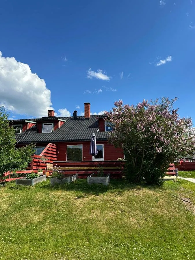 Ferienwohnung für 5 Personen, mit Ausblick und Garten, kinderfreundlich - 1