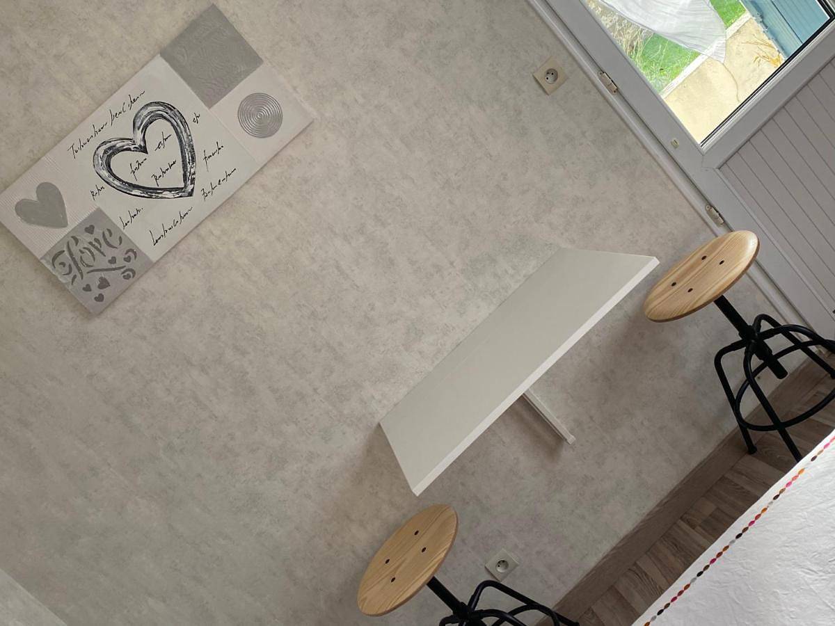 Appartement de vacances entier, Double Room in Saint-Porchaire, Région de Saintes