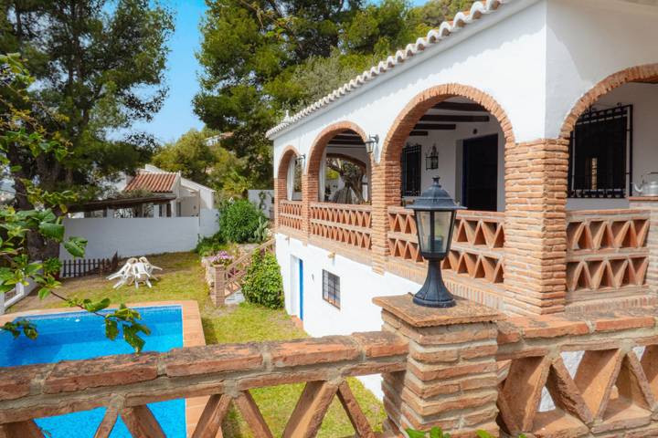 Casa rural para 4 personas, con piscina y jardín en Frigiliana - 3