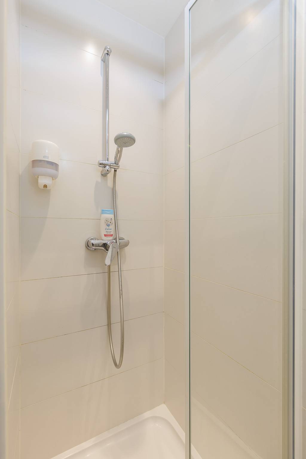 Appartement entier, Appartement lumineux 2 pièces au coeur du haut st Gilles in Saint-Gilles (Belgique), Région de Bruxelles