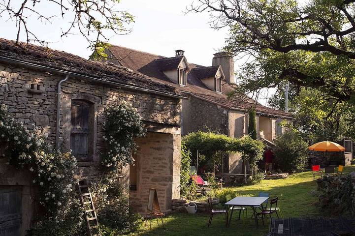 Gîte pour 10 personnes, animaux acceptés