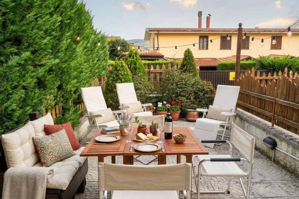 Appartamento intero, Nido con Giardino privato, Bbq e Wifi in Castel di Sangro, Provincia di L'Aquila