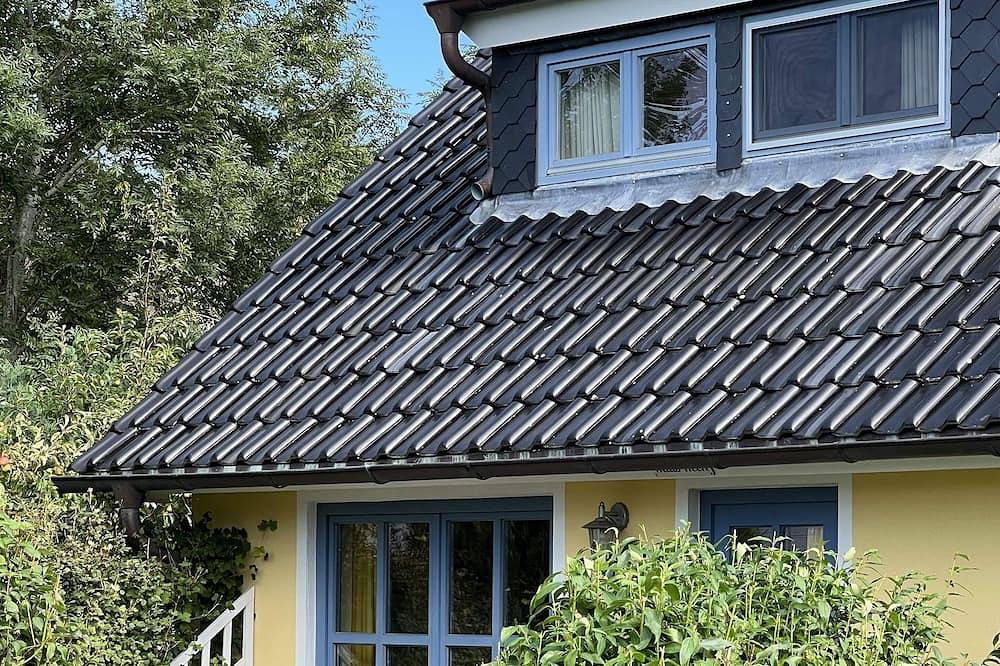 Neu! Ländliche Ruhe mit Inselflair im Haus \"Heck\" – Mein Fleckchen Rügen! in Neuenkirchen (Rügen), Rügen