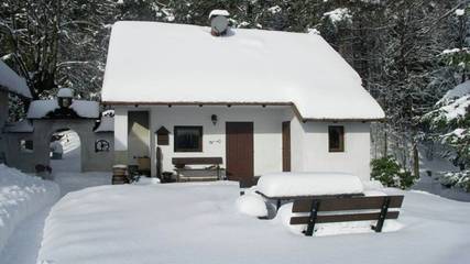 Chalet für 4 Personen, mit Garten und Terrasse, mit Haustier in Tschechien