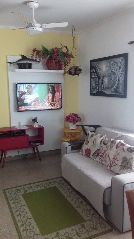 Ganze Wohnung, Ausgezeichnete Lage 6 Blöcke Vom Strand Entfernt in Praia da Enseada (Guarujá), Baixada Santista