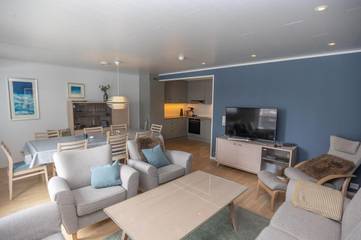 Villa für 13 Personen, mit Pool und Terrasse, mit Haustier in Norwegen