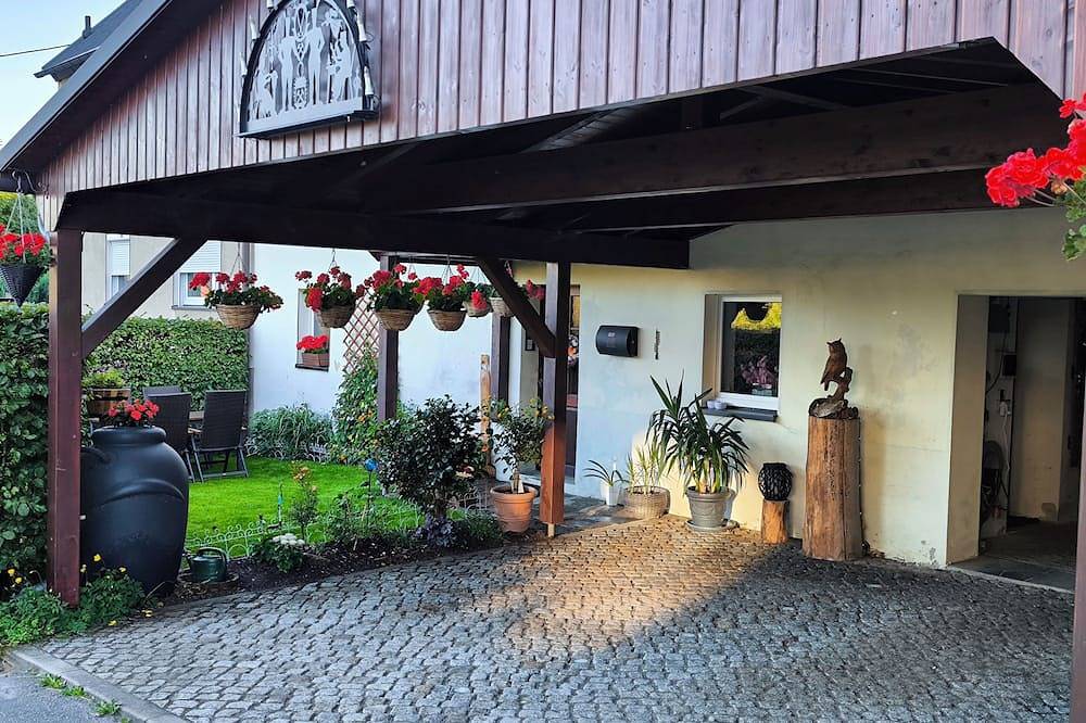 Ganze Wohnung, Gemütliche Ferienwohnung im schönen Erzgebirge in der Stadt der 7 Täler. in Pfaffroda, Erzgebirge