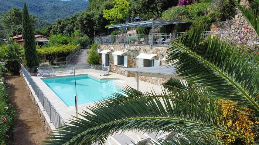 Ferienhaus mit Meerblick für 2 Personen, mit Pool und Ausblick sowie Garten in der Toskana - 2