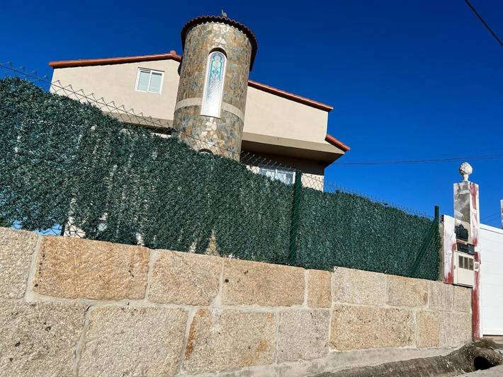 Maison d’hôte pour 2 personnes, avec terrasse et jardin ainsi que vue et piscine à Vigo - 4