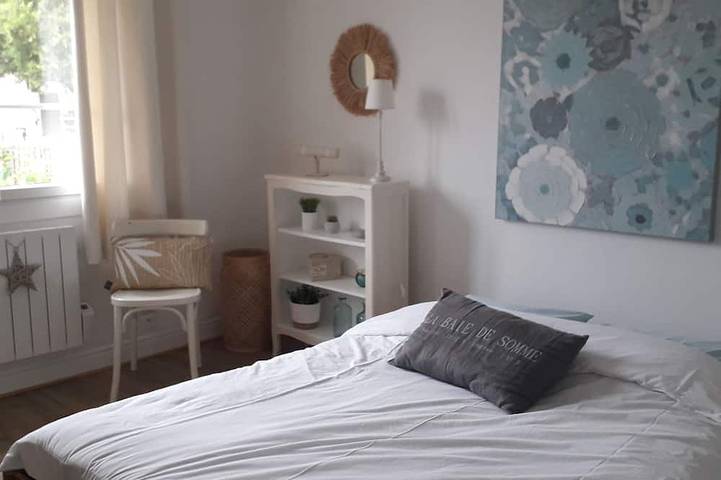 Location de vacances pour 5 personnes, avec jardin et terrasse dans Plage de la Digue Jules Noiret - 3