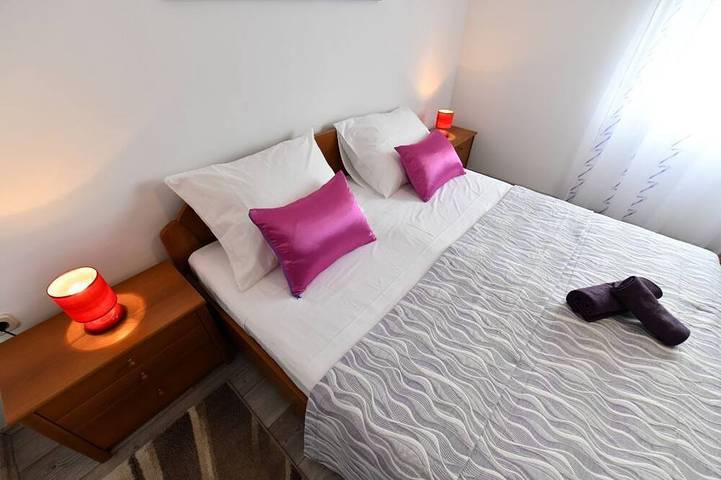 Ferienhaus Miramary mit privatem Pool, Grill, Natur in der Nähe von Split in Dalmatinisches Zagora