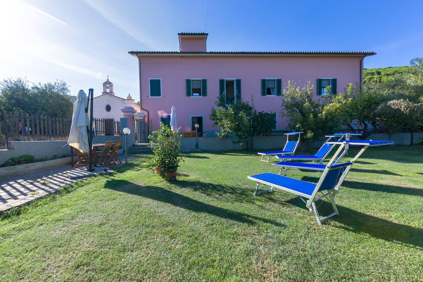 Appartamento intero, Appartamento "Cm5" in un ambiente verdeggiante vicino al mare in Gli Alzi, Campo nell'Elba