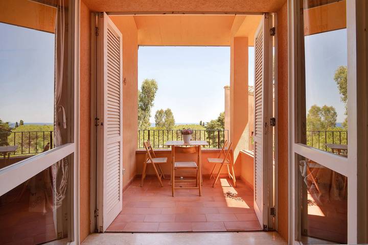 Appartement entier, Appartement 'Mono Capo D'Arco Agrumeto' avec Vue Mer, Piscine Commune et Balcon in Rio Marina, Rio