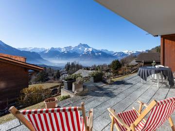 Gîte pour 4 personnes, avec balcon et jardin dans Chesières