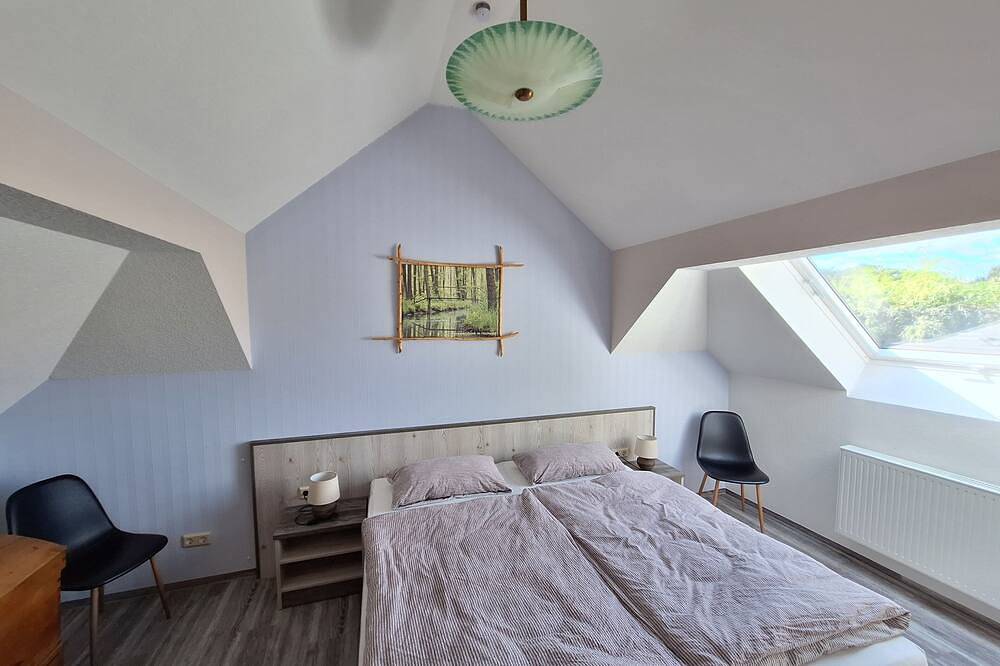 Ganze Wohnung, Ferienwohnungen \"Zum Fährmann\"\ndachgeschosswohnung \"Knechtekammer\" in Neu Zauche, Dahme-Spreewald