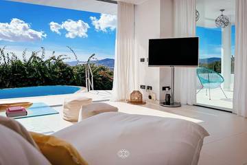 Villa pour 8 Personnes dans Cap Martinet, Santa Eulària des Riu, Photo 2