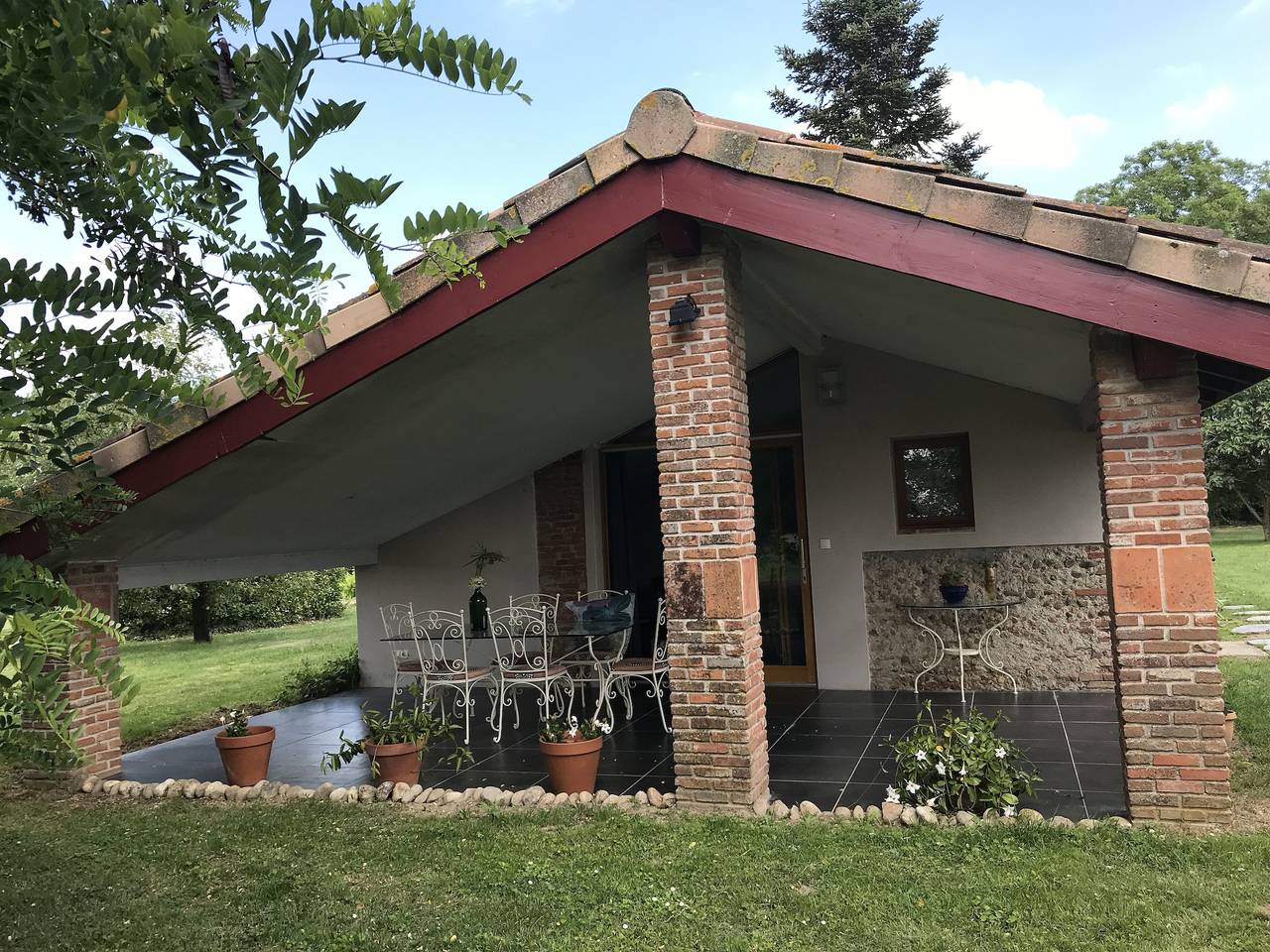 Gîte La Petite Maison – Ruhige Lage im Herzen der Ariège in Mazères, Ariège
